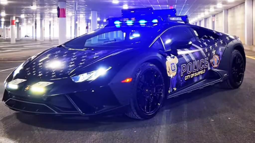 La voiture de police Huracan Sterrato du New Jersey poursuit quelque chose de plus dangereux que la vitesse